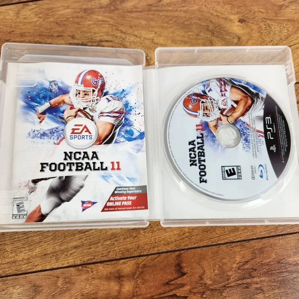 Lot 3) MLB 2K13, MLB 15 The Show, NCAA Football 11  (Sony PlayStation 3) Games